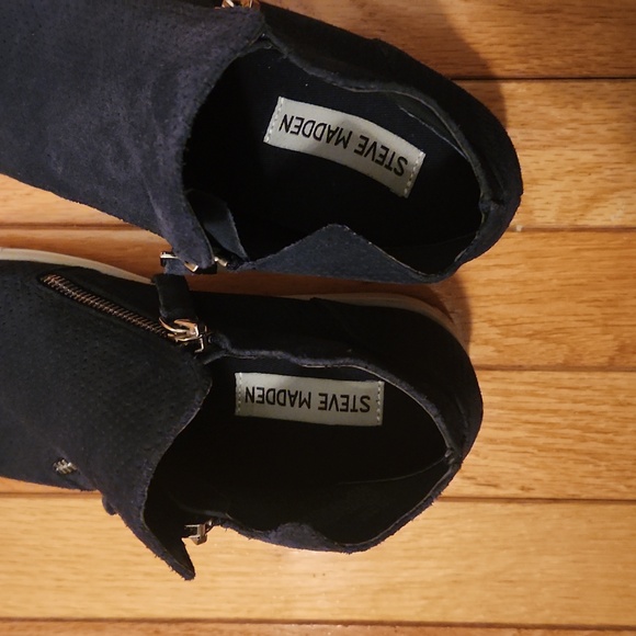 Steve madden sneakers navy size 7.5 - Picture 4 of 5